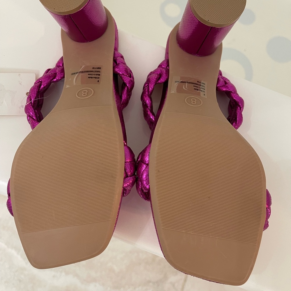 A New Day Metallic Pink Basil Sandals w Block Heels - Picture 5 of 5